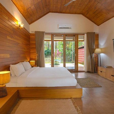 Stayvista At Tall Silver With Infinity Pool & Breakast ماديكيري المظهر الخارجي الصورة