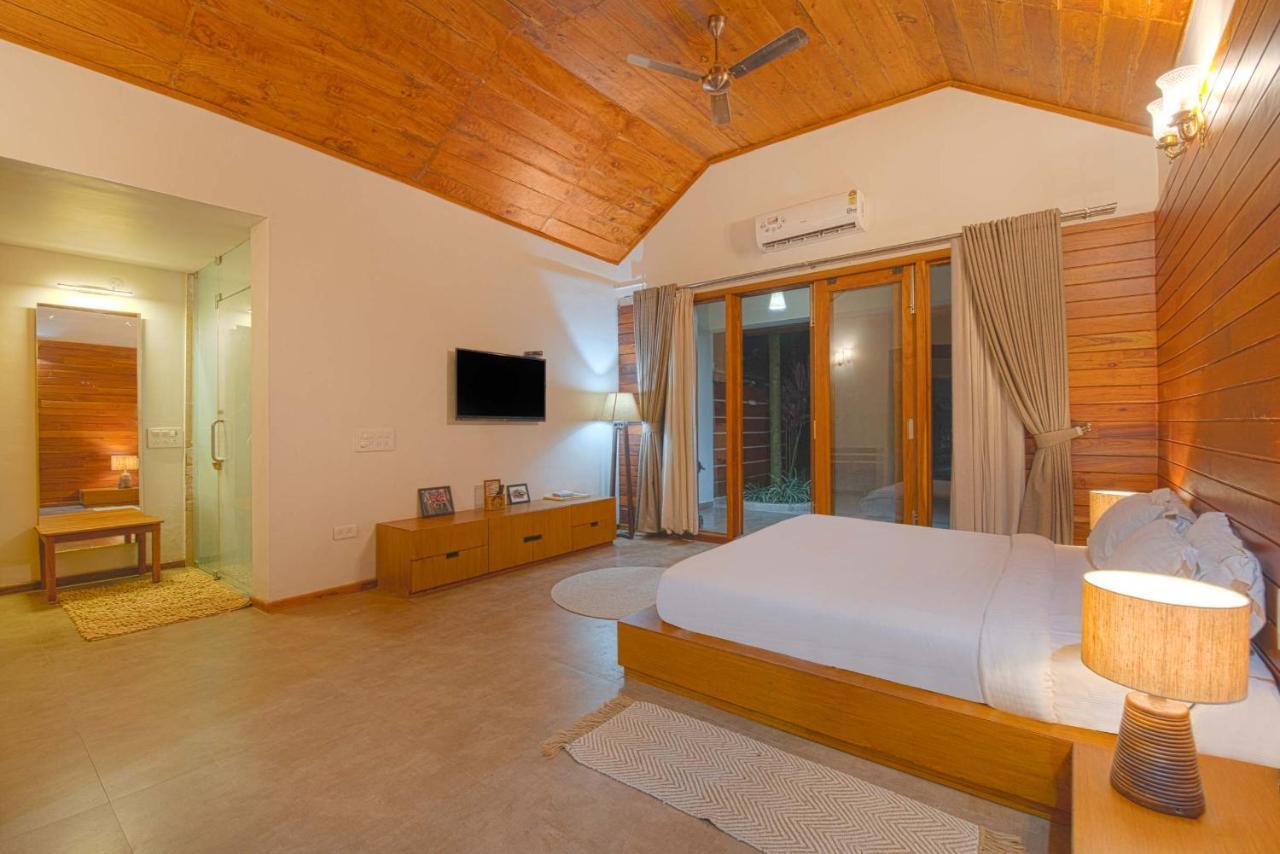 Stayvista At Tall Silver With Infinity Pool & Breakast ماديكيري المظهر الخارجي الصورة