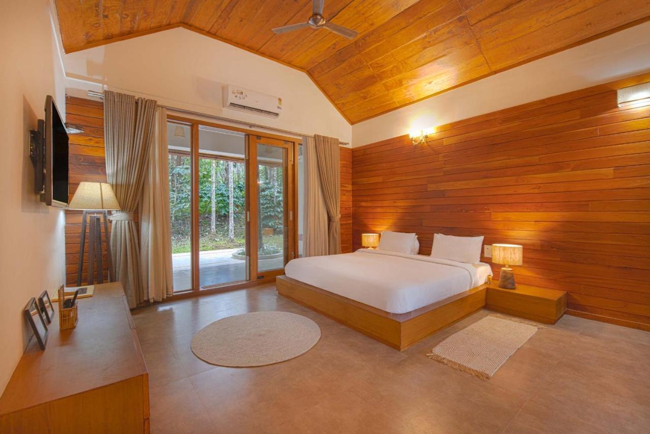 Stayvista At Tall Silver With Infinity Pool & Breakast ماديكيري المظهر الخارجي الصورة